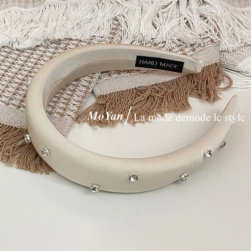 Sponge Head Hoop with Rhinestones for Women — feature 14