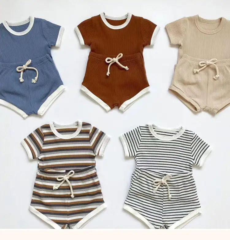 Kids Korean Style Striped T-Shirt Set — feature 3