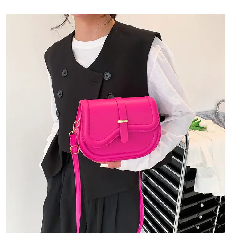 Green High-End Shoulder Bag for Women — feature 9