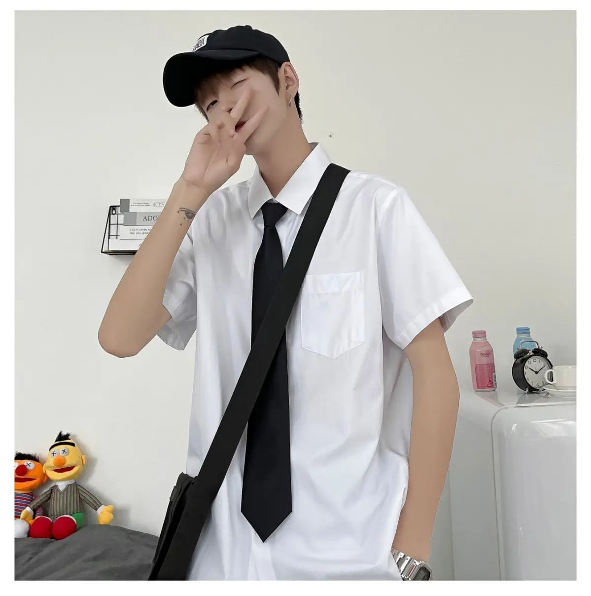 Men White Shirt with Black Tie & Shorts Set — feature 3