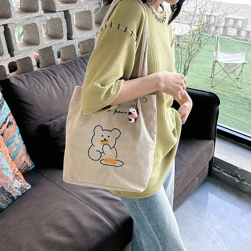 Green Embroidered Bear Handbag for Women - Image 3