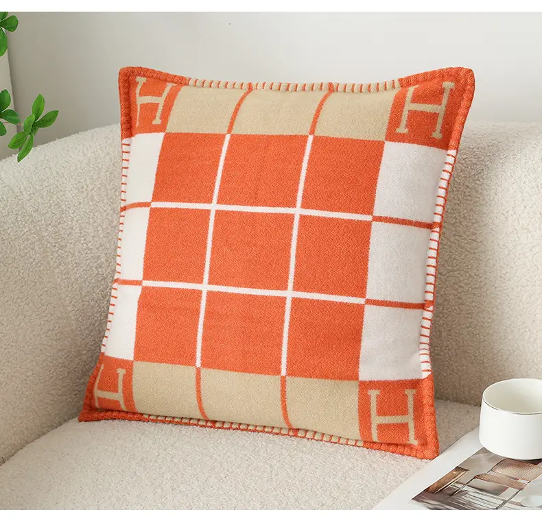 H-pattern Wool Pillowcase European American Style — feature 32
