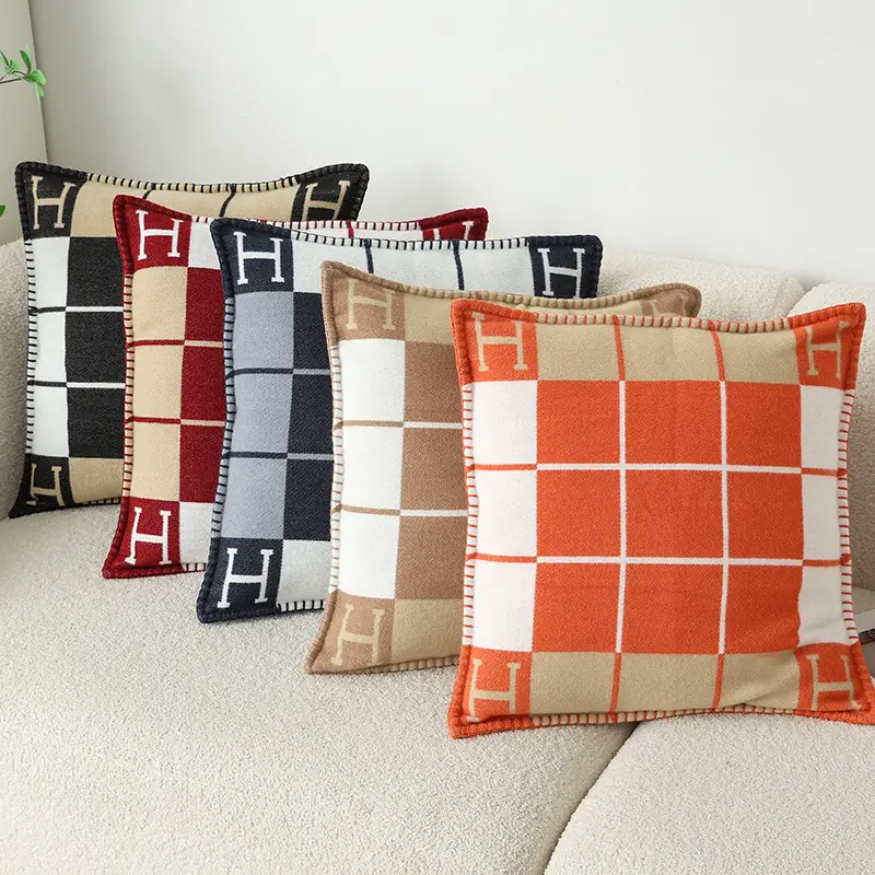 H-pattern Wool Pillowcase European American Style — feature 37