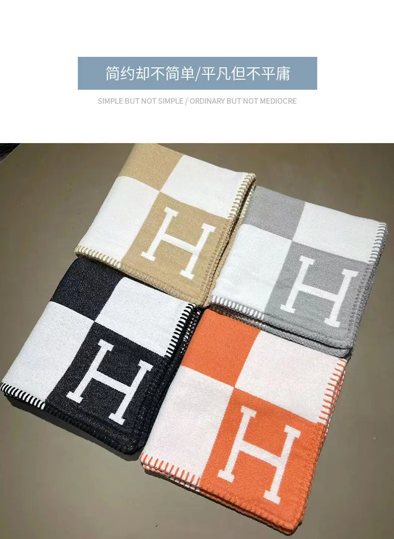 H-pattern Wool Pillowcase European American Style — feature 5