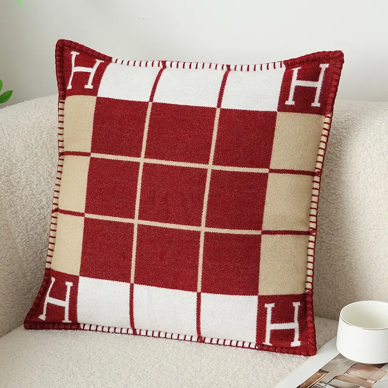 H-pattern Wool Pillowcase European American Style - Image 13