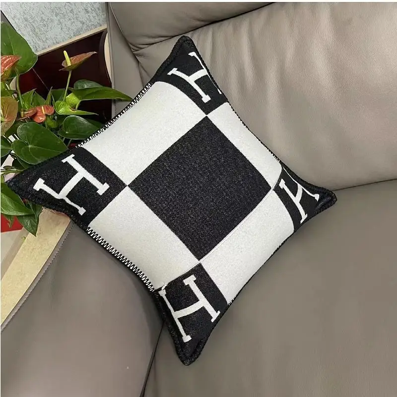 H-pattern Wool Pillowcase European American Style - Image 21