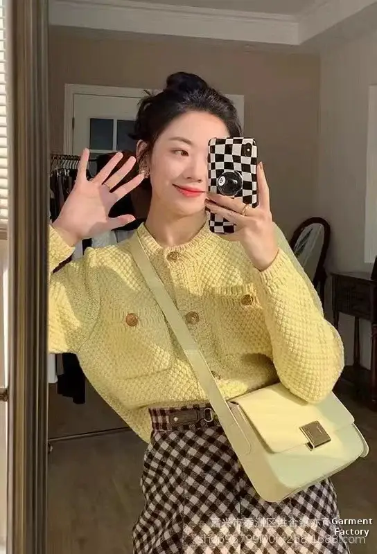 Women's 2023 Round Neck Sweater Jacket White Waffle — feature 5