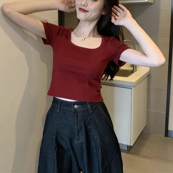 Women's Stretch Rayon U-Collar T-Shirt Maroon Short Sleeve — feature 8