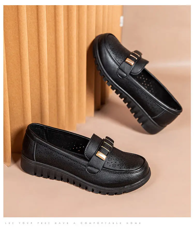 Ready Stock Sandals for Women, Summer Shoes for Middle-Aged and Elderly People, Middle-Aged Leather Shoes with Holes, Breathable, Soft Soles, Large Size, Not Tiring for the Feet — feature 18