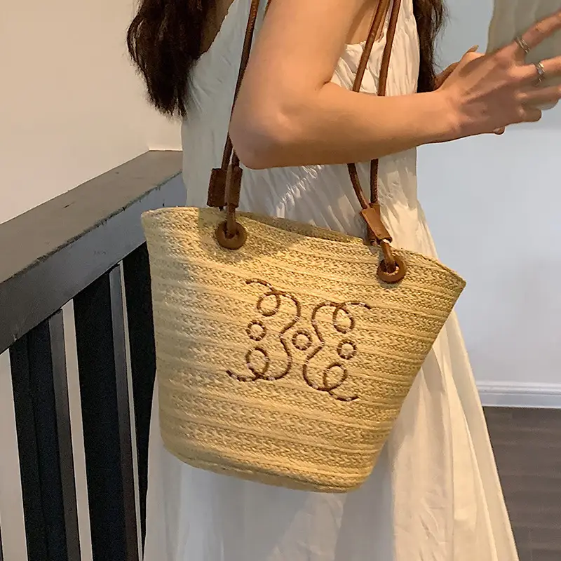 Women Straw Shoulder Bag with Butterfly Embroidery - Image 5