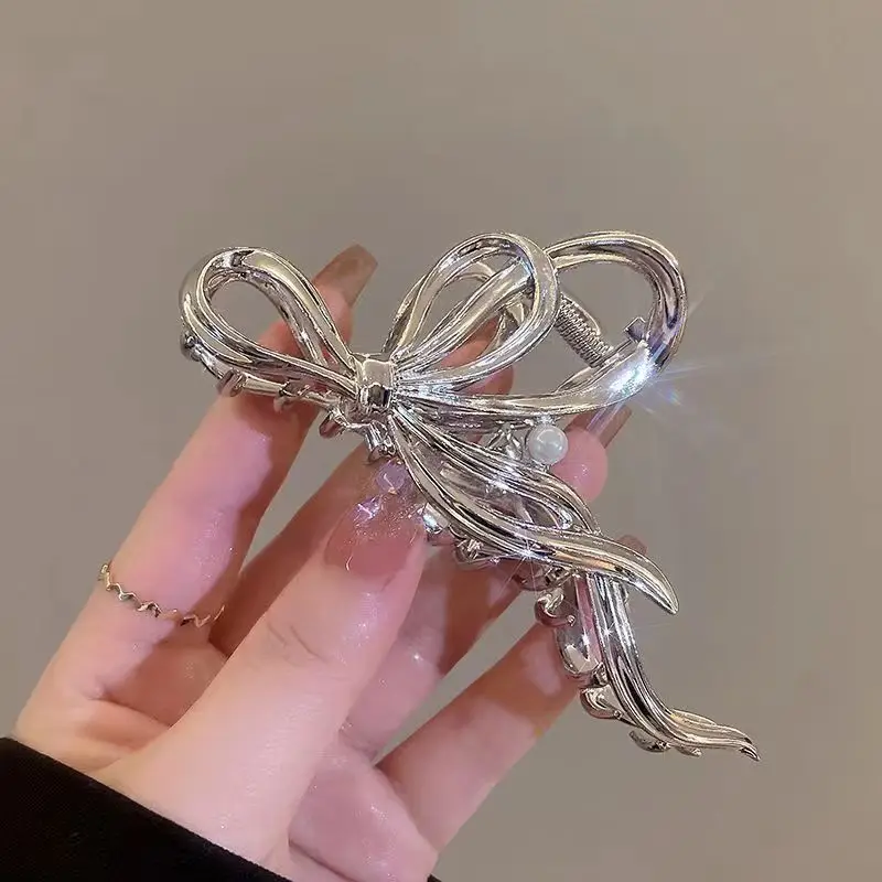 Gold Bow Hair Clip for Women's Large Plate Hair Accessories — feature 6