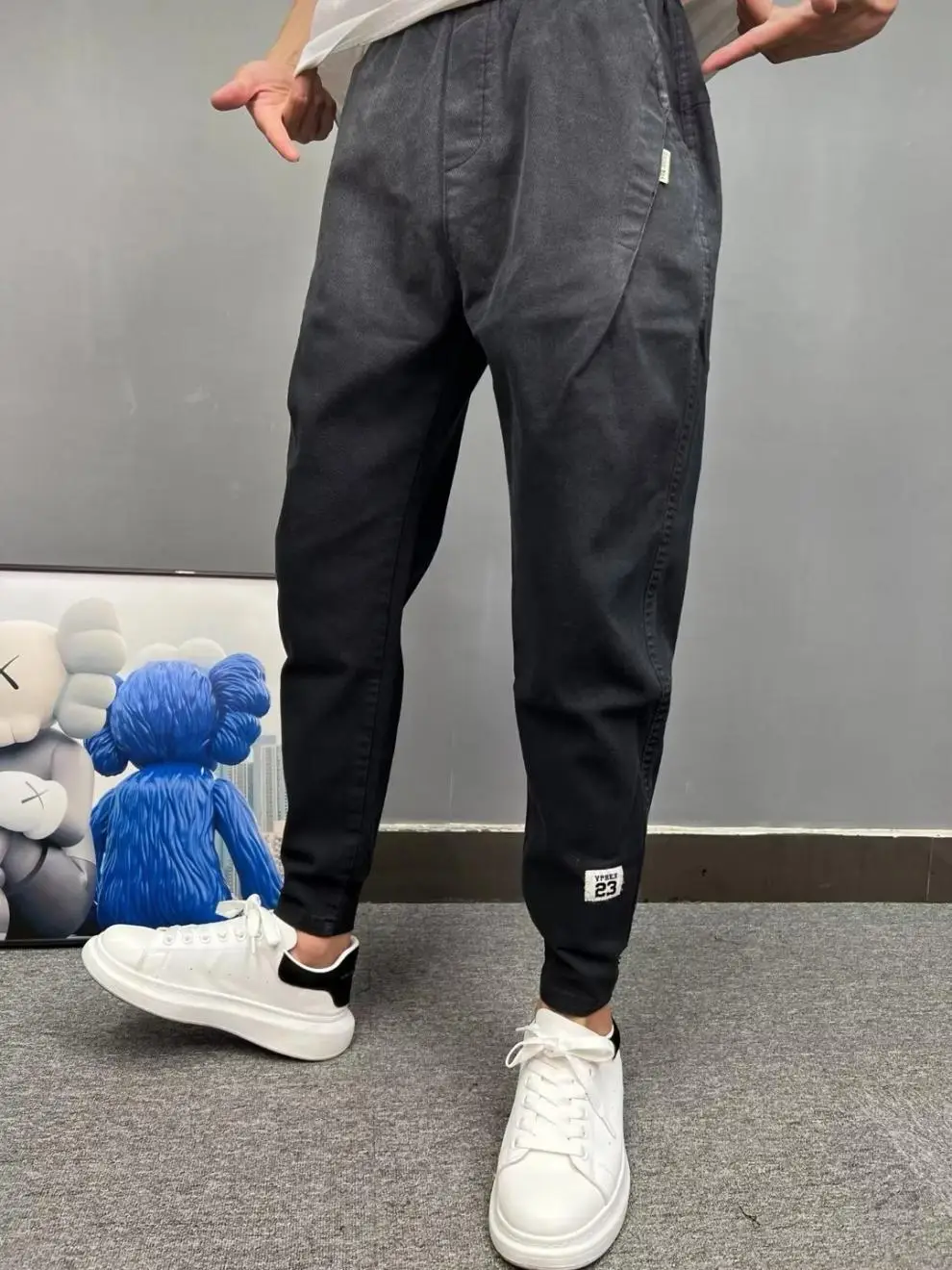 Men's 2023 Slim Fit Sports Pants Grey Cropped — feature 1