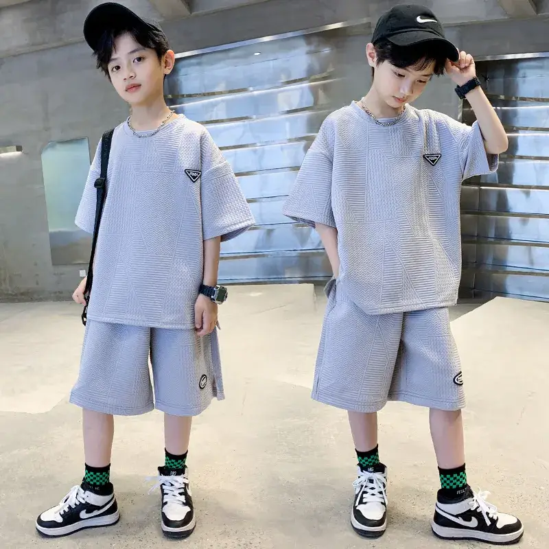 Summer Boys Light Gray Sports Casual Suit Large - Image 2