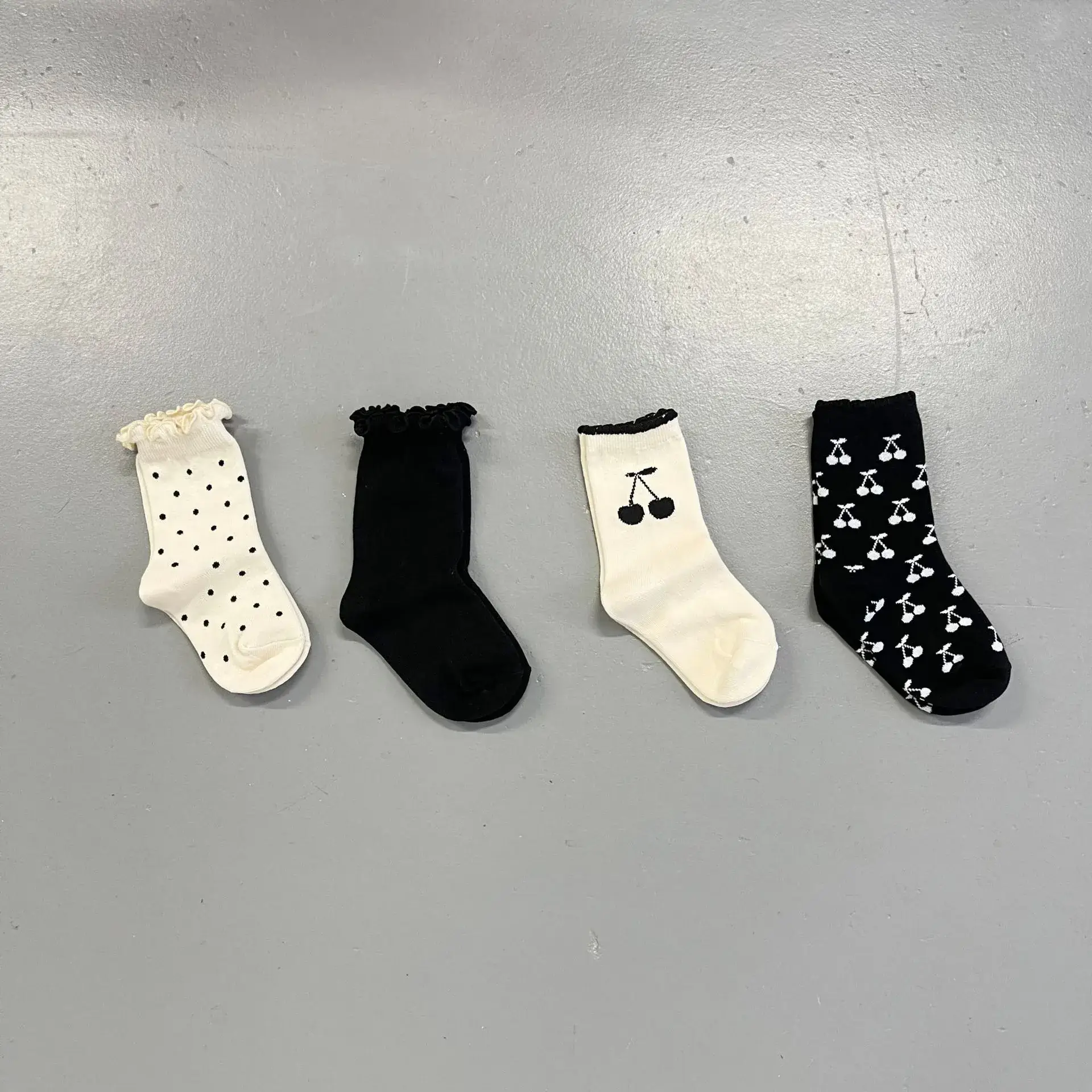 Kids Korean Wave Dot Cherry Lace Socks Black White