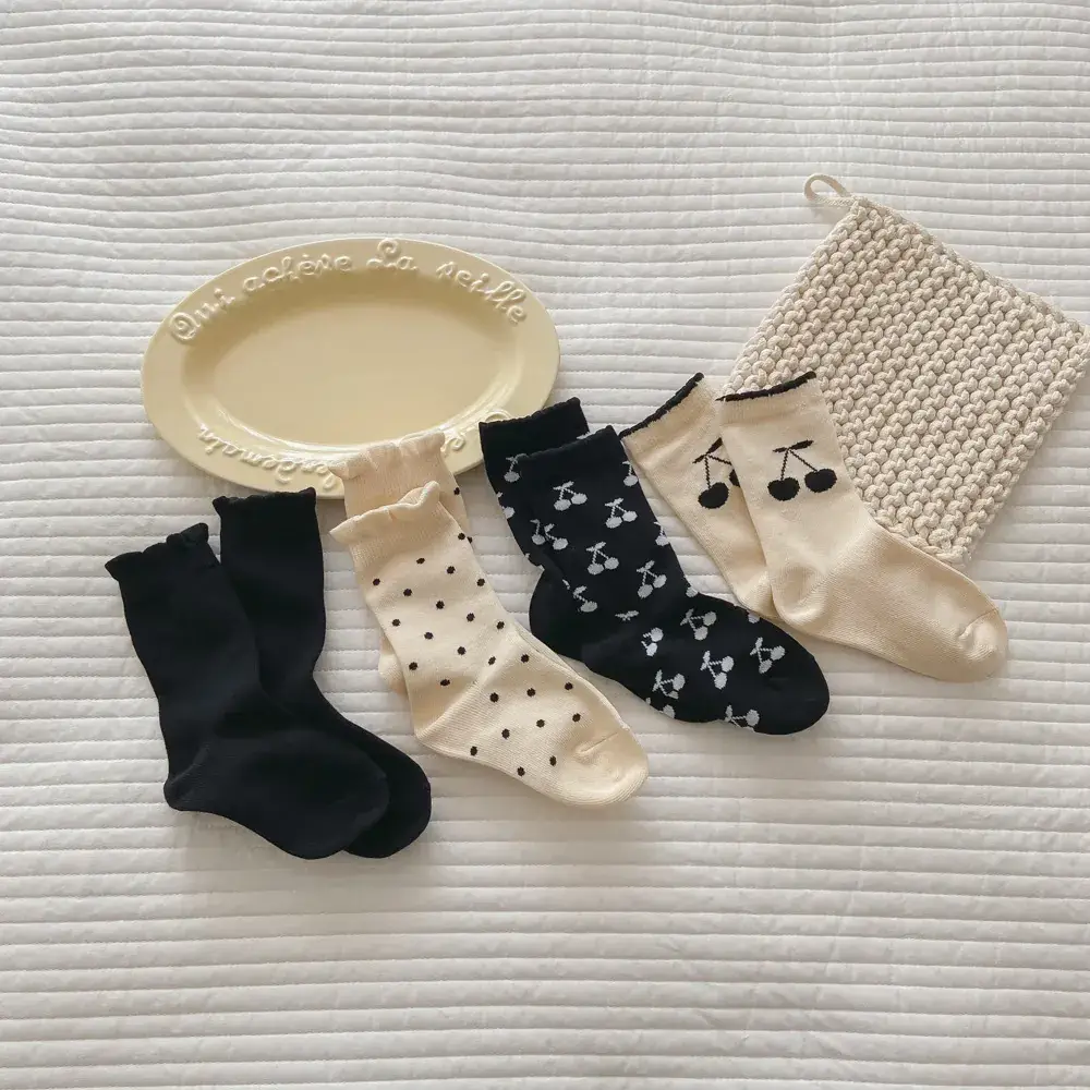 Kids Korean Wave Dot Cherry Lace Socks Black White