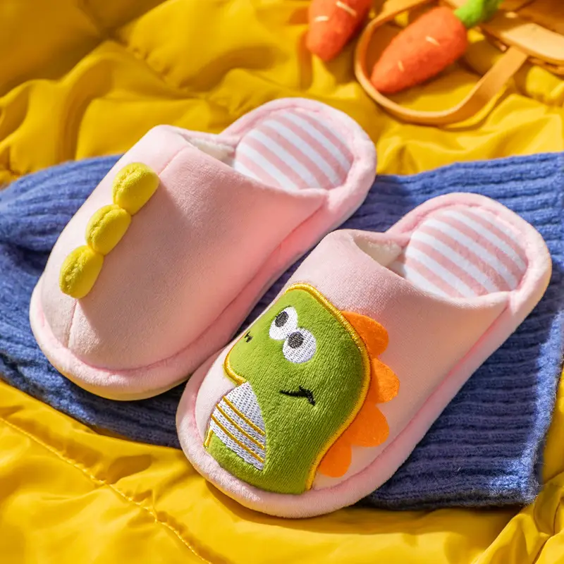 Children's cotton slippers girls' boys' home indoor soft bottom autumn and winter girls' baby cotton slippers - Image 4
