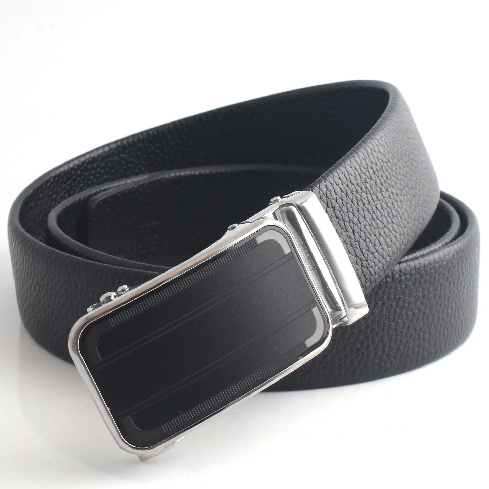 Men's Black Leather Belt with Chrome Buckle - Image 9