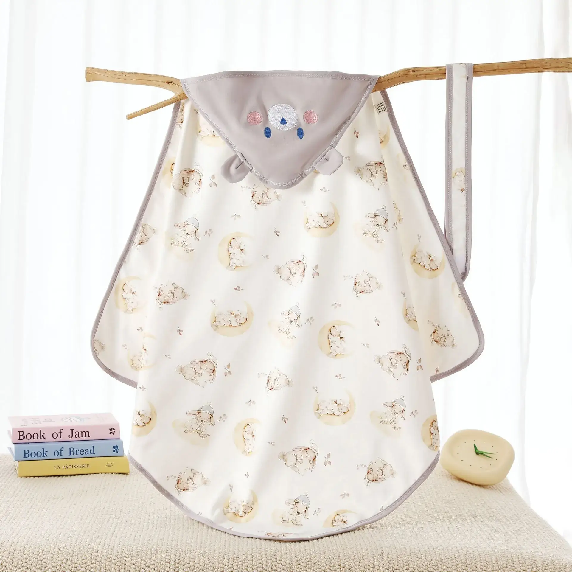 Newborn Baby Bath Towel Red White Cotton Anti-Startling - Image 2