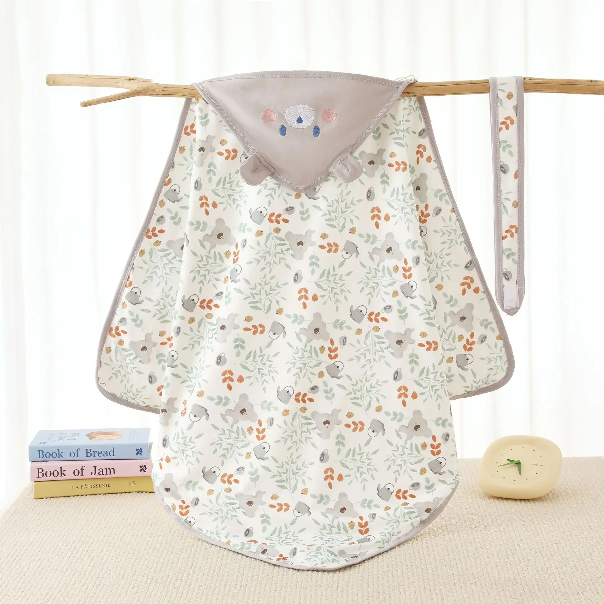 Newborn Baby Bath Towel Red White Cotton Anti-Startling - Image 3