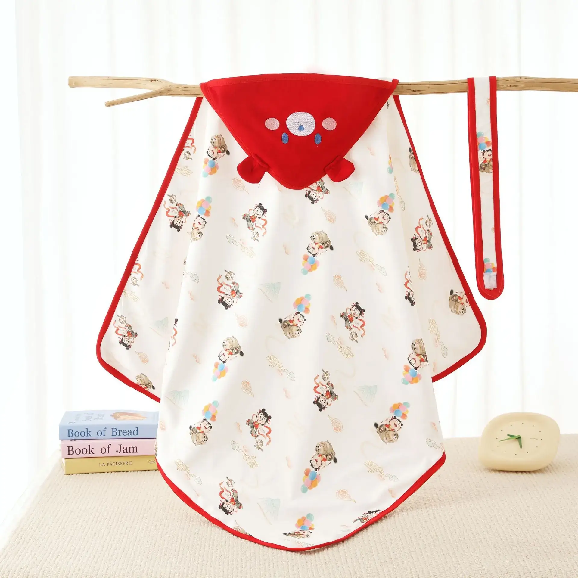Newborn Baby Bath Towel Red White Cotton Anti-Startling - Image 4