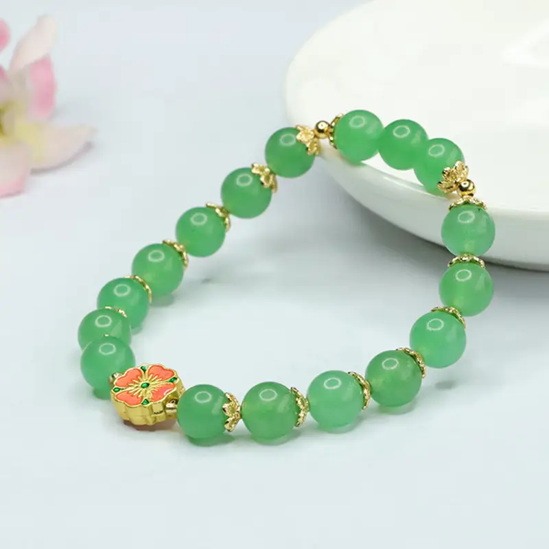 Guan Yu Green Jade Four Leaf Clover Bracelet — feature 8