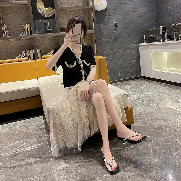 2023 Rhinestone Square Head Flip Flops Women — feature 9