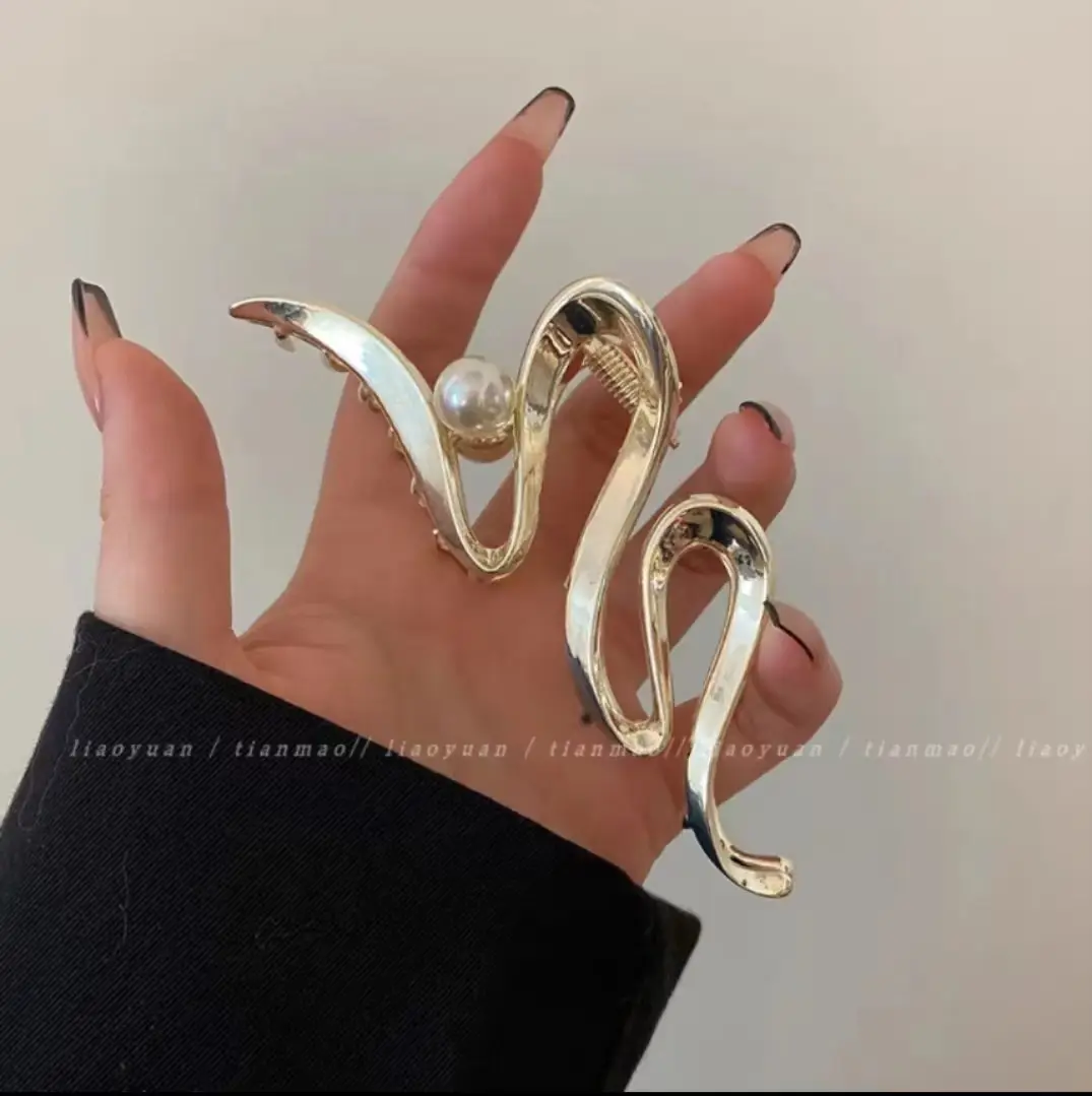 Advanced Sense Metal Hair Clip Women's Summer Large Back Head Shark Clip - Image 18