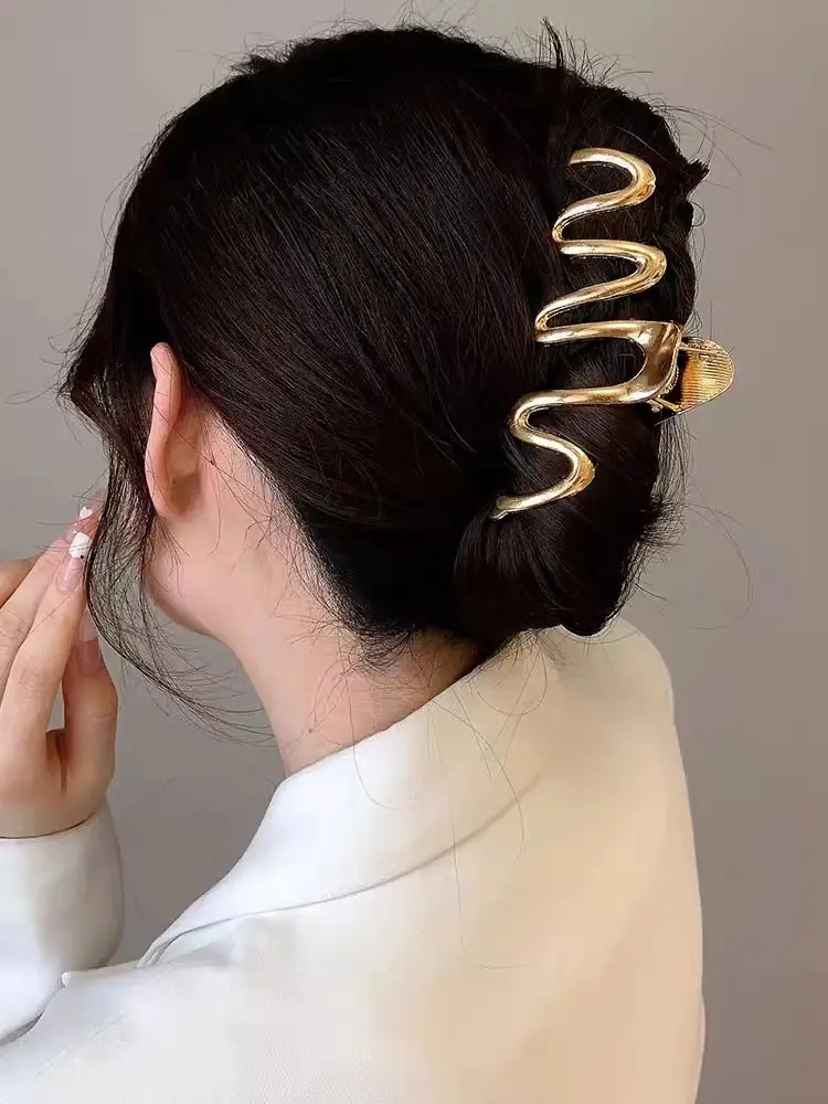 Advanced Sense Metal Hair Clip Women's Summer Large Back Head Shark Clip - Image 4