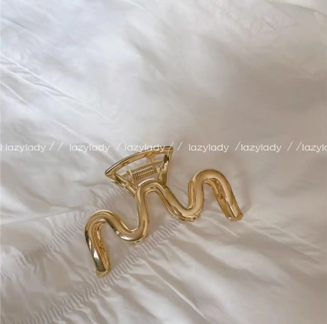 Advanced Sense Metal Hair Clip Women's Summer Large Back Head Shark Clip - Image 5
