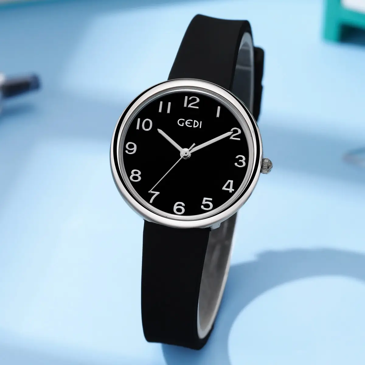 Women's Rose Gold Silicone Watch White Dial — feature 23