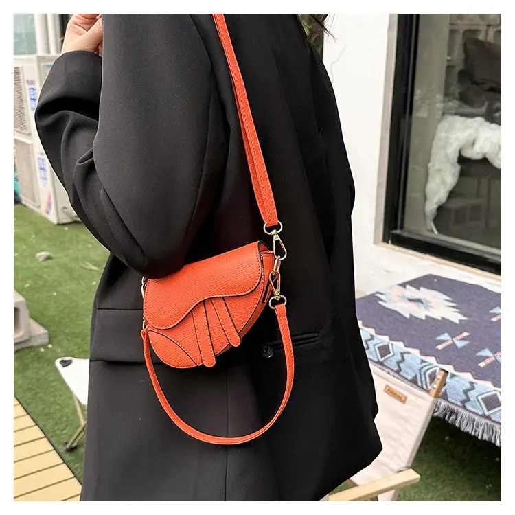 Women's Blue Saddle Crossbody Bag 2023 New — feature 16