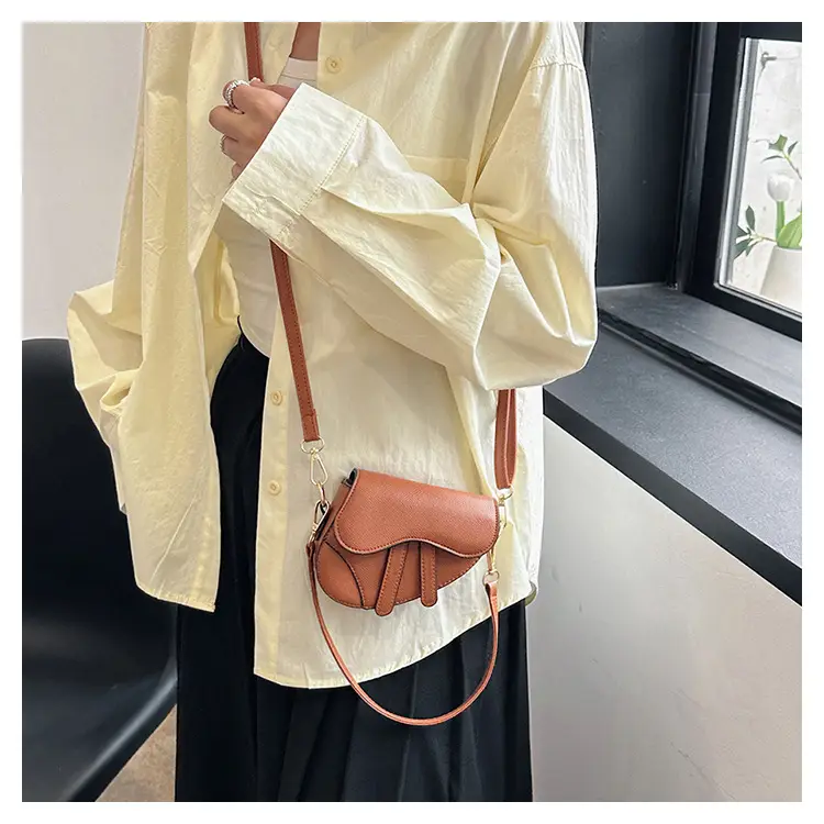 Women's Blue Saddle Crossbody Bag 2023 New — feature 17