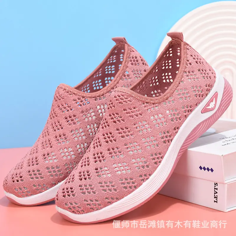 Old Beijing Cloth Shoes Summer Mesh Shoes Women's Breathable Mesh Casual Shoes for Middle-aged and Elderly People Non-slip Soft-soled Mother Shoes Slip-on - Image 4