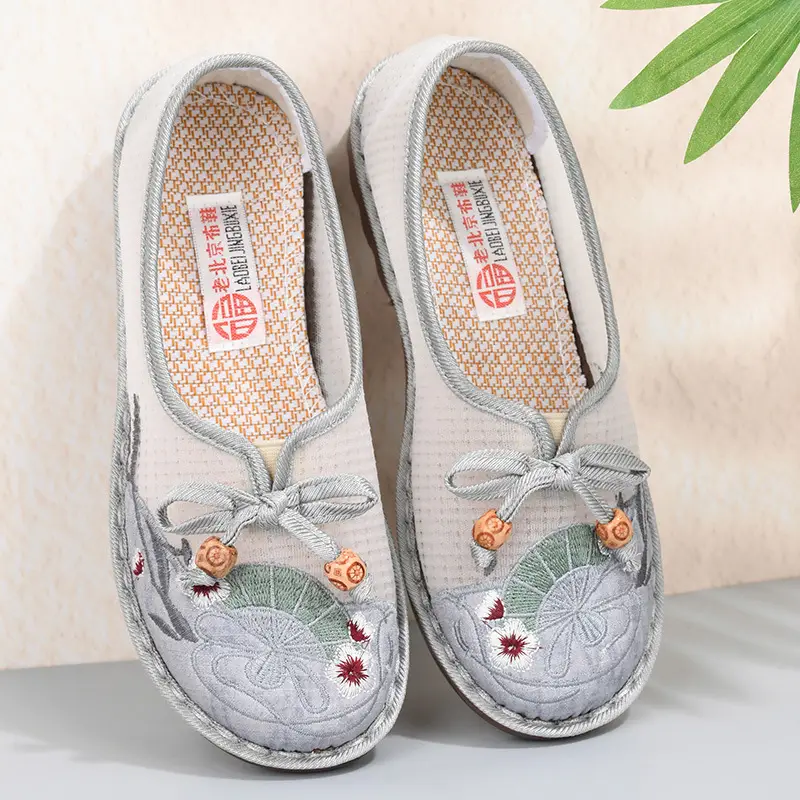 Old Beijing Cloth Shoes Summer New Mesh Breathable Comfortable Mother Shoes