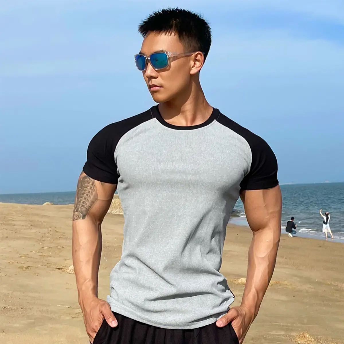 Men's Muscle Sports Semi-Tight Stretch T-Shirt White Black — feature 14