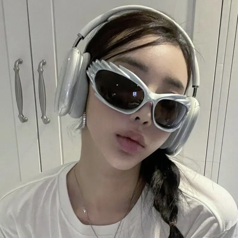 Kedun Barbed Sunglasses Y2K European Style - Image 7