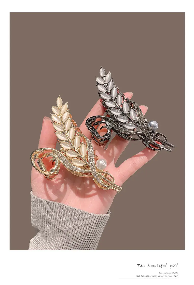 Antique Shark Ear Clip for Women — feature 2