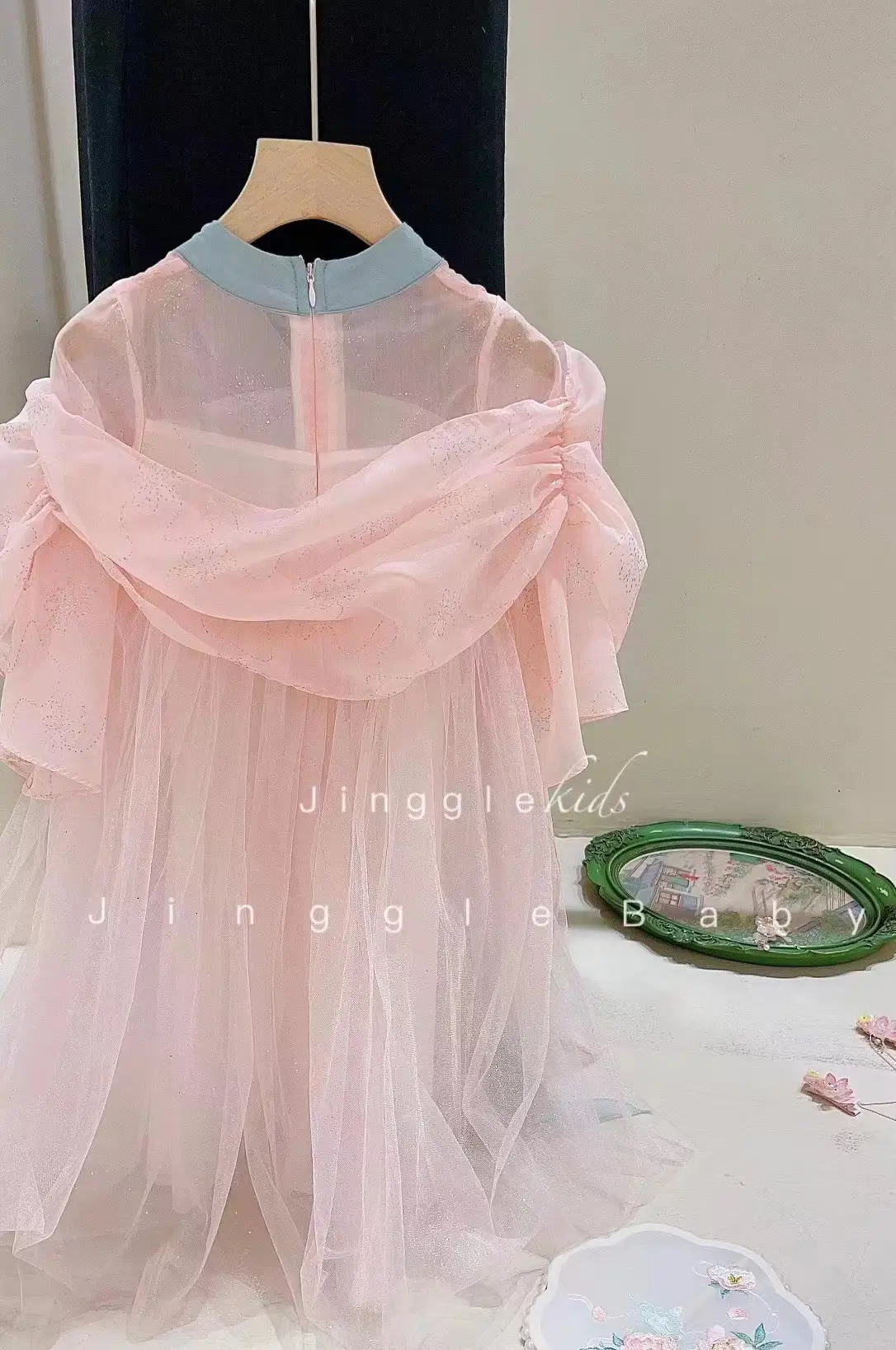24 Summer New Nine-Quality Hanfu Embroidery Girl Costume with Shawl — feature 14