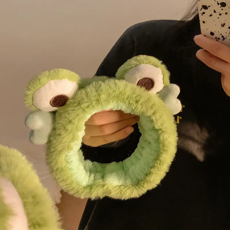 Cute Plush Frog Hair Band for Women — feature 5