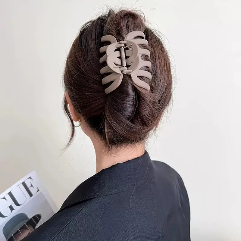 Korean Style Hairpin for Girls Large Back of Head Clip - Image 8