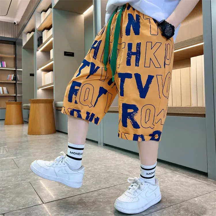 Children's Denim Pants Large Summer Wear - Image 13