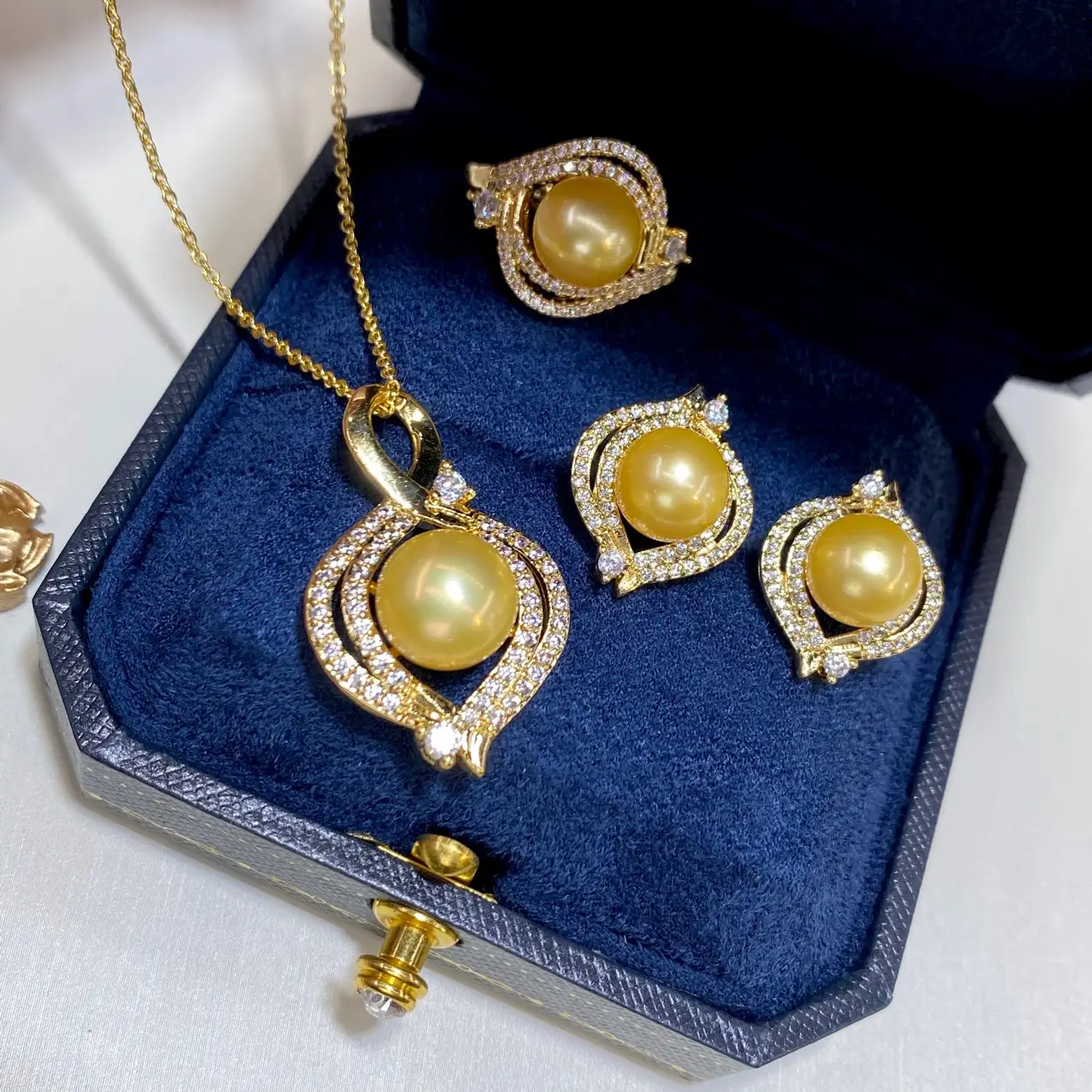 2025 Pearl Necklace Set for Women Gold Plated - Image 2