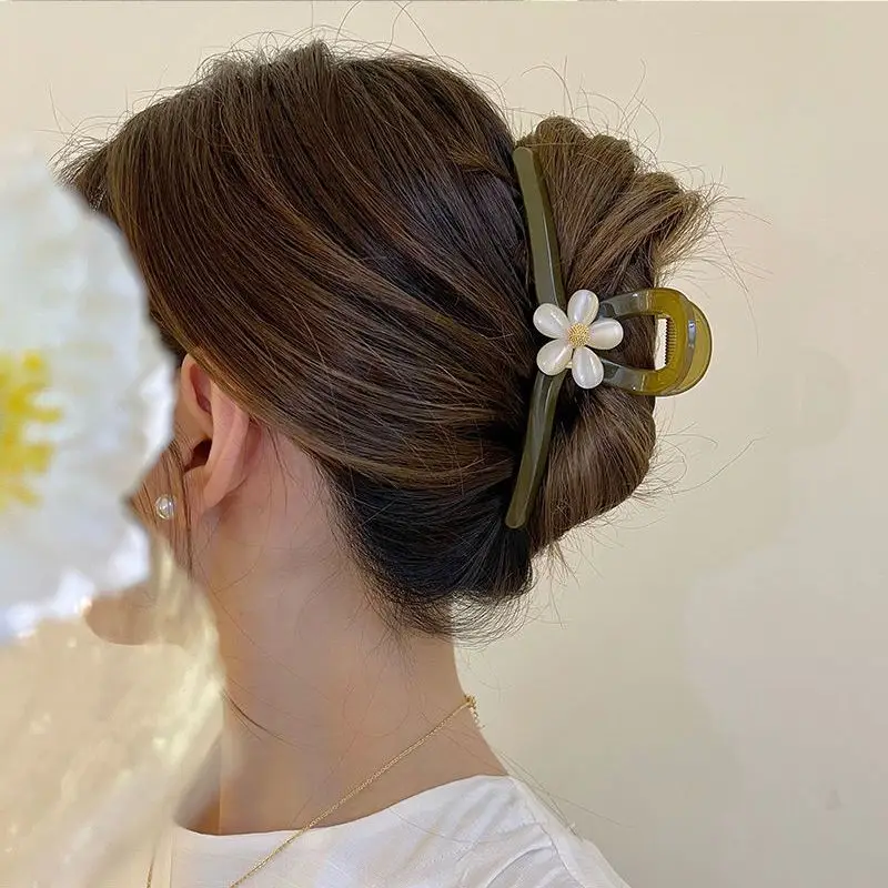 Elegant Pink Flower Hair Clip for High Ponytail - Image 10