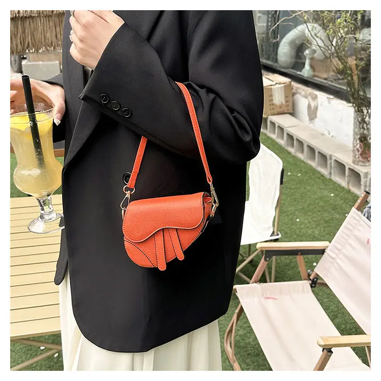 2023 Crossbody Bags Women Pure Color Pu Saddle — feature 18