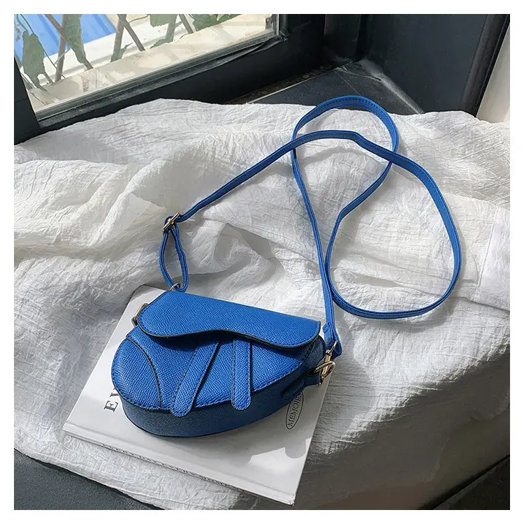 2023 Crossbody Bags Women Pure Color Pu Saddle — feature 34