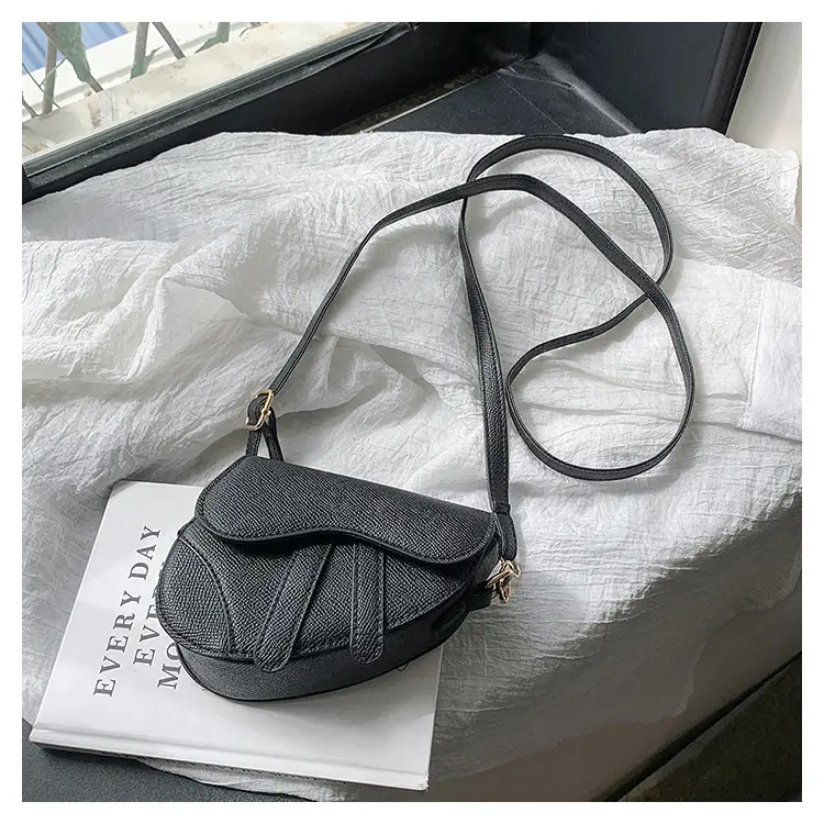 2023 Crossbody Bags Women Pure Color Pu Saddle — feature 36