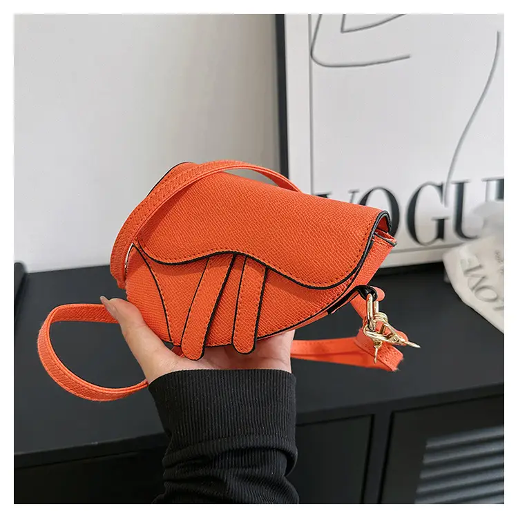 2023 Crossbody Bags Women Pure Color Pu Saddle — feature 37