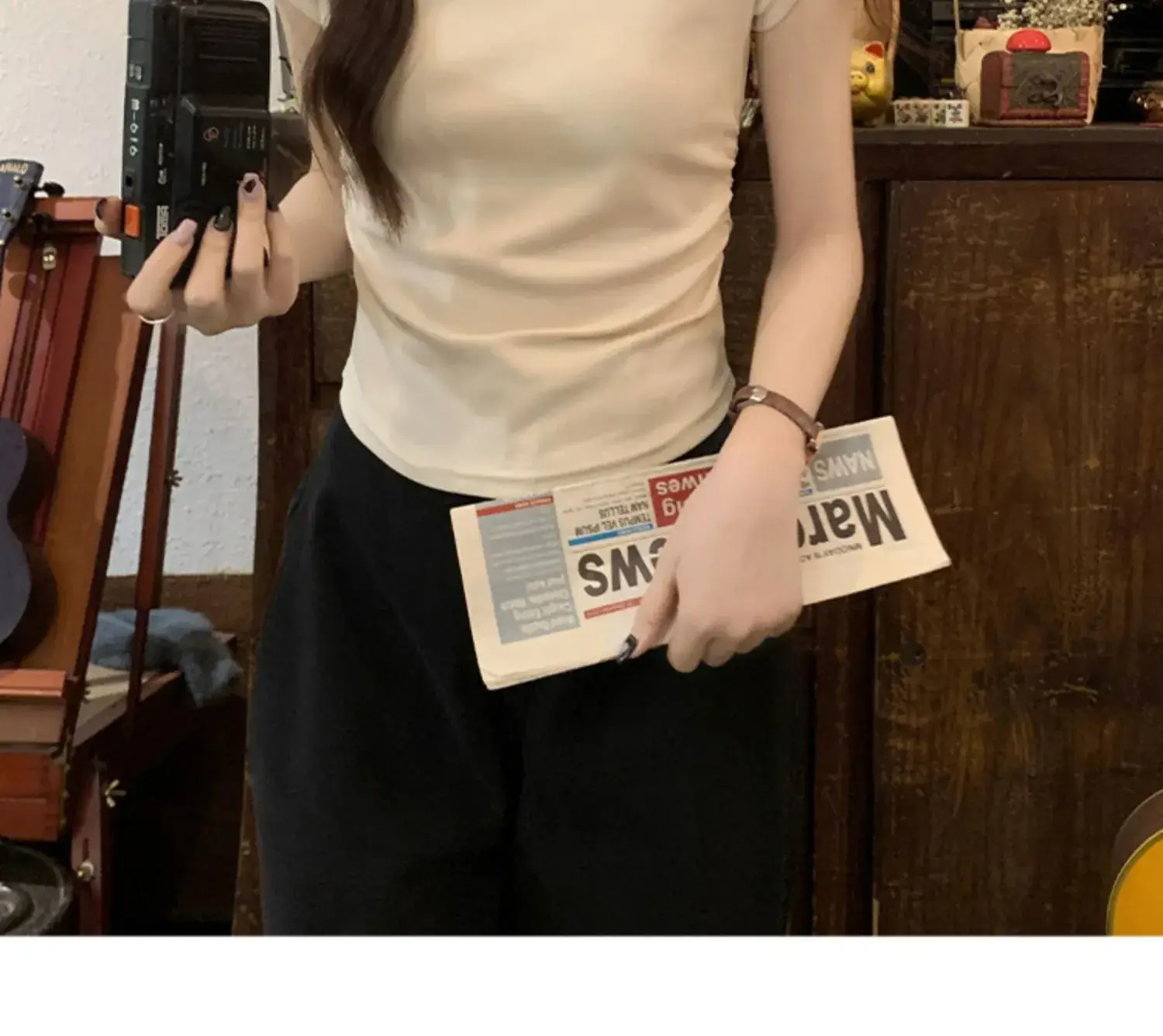 Women Slimming White Crewneck T-Shirt Short Sleeve — feature 17