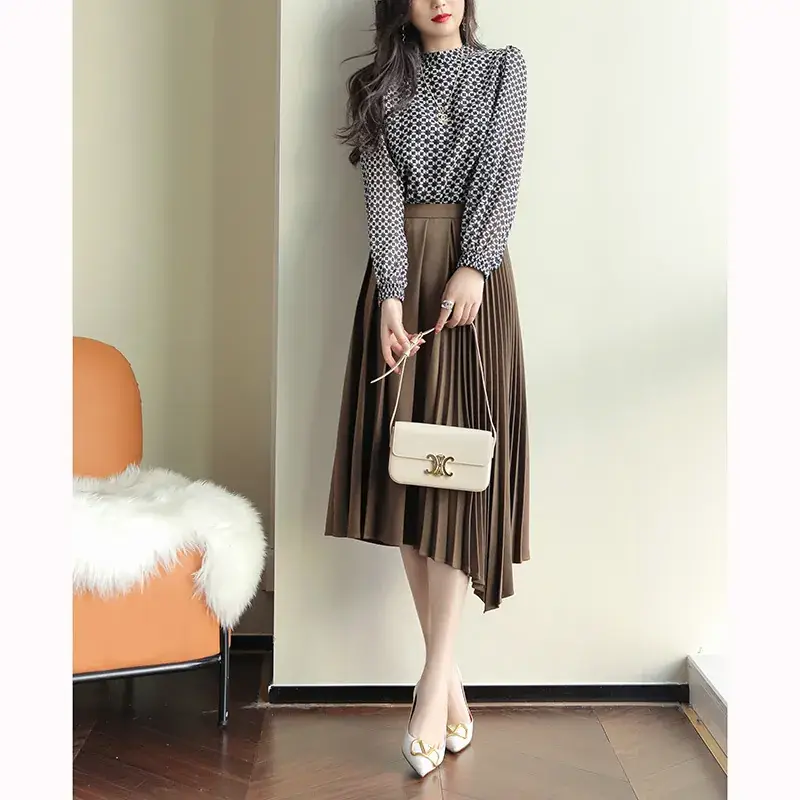 Slim Printed Silk Shirt with Double Heavy Neckline
