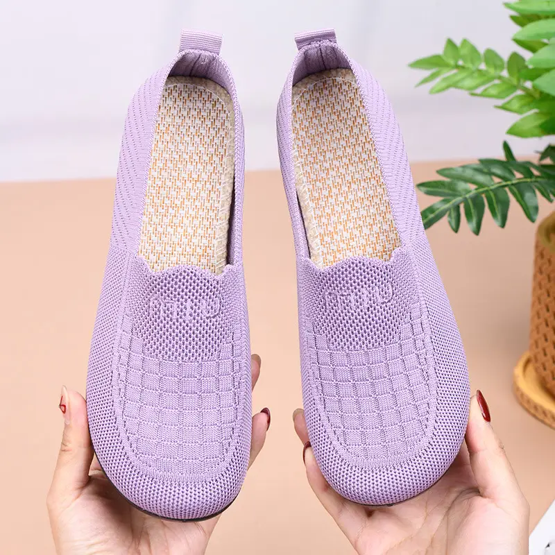 Spring and Summer Old Beijing Cloth Shoes Women's Mesh Shoes Breathable Mesh Shoes for Middle-aged and Elderly Moms Shoes Shallow Mouth Flat Shoes Non-slip Soft Sole - Image 4